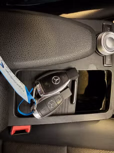 Mercedes-Benz E200C – miniatyrbilde 30